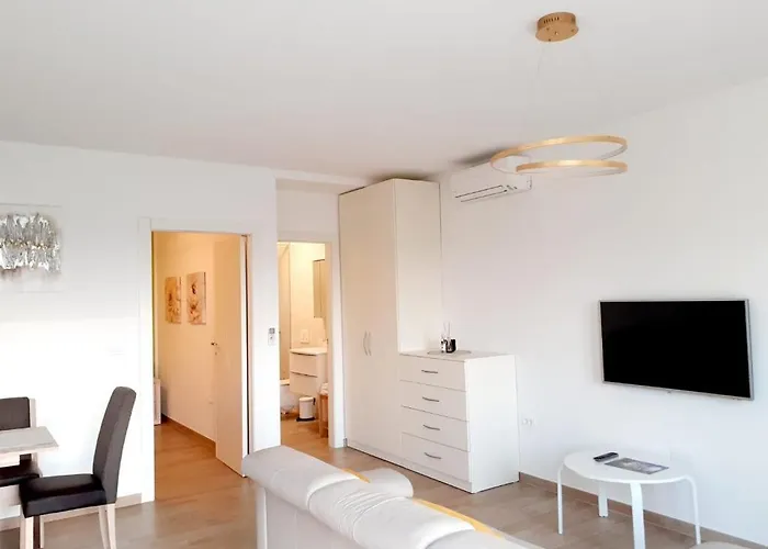 Apartment Nona Ervina